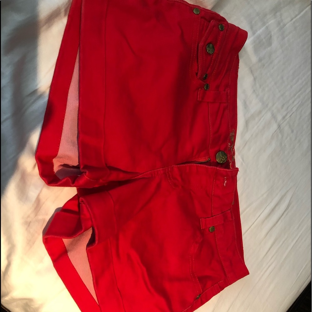 Stretchy shorts